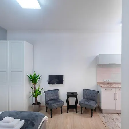 Apartment Quiet In The Heart Of Old Town Centre